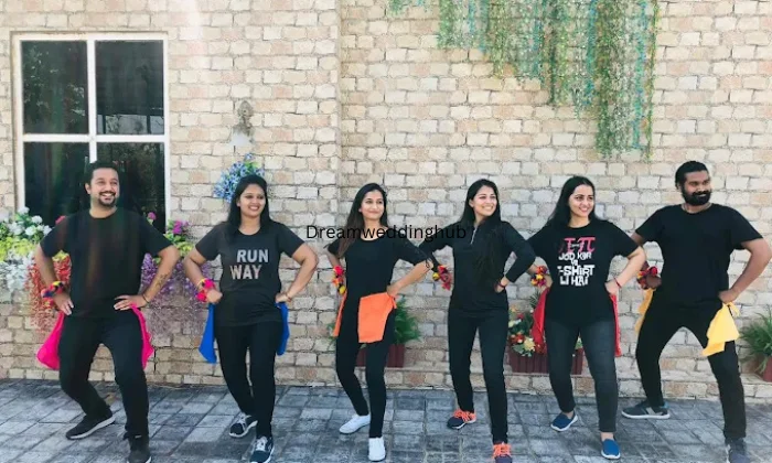 Lok Virsa bhangra dance studio